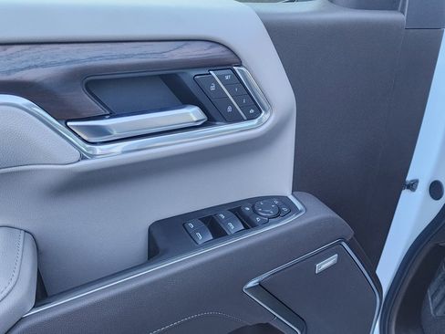 New 2026 GMC Sierra 1500 SLT w/ SLT Premium Plus Package image 15