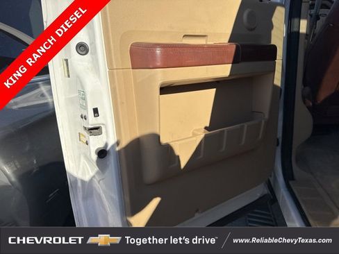 Used 2012 Ford F250 King Ranch w/ King Ranch w/Chrome Pkg image 15