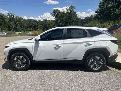 New 2025 Hyundai Tucson Blue AWD/4WD image 2