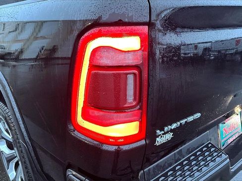 Used 2022 RAM 1500 Limited w/ Body-Colour Bumper Group image 31