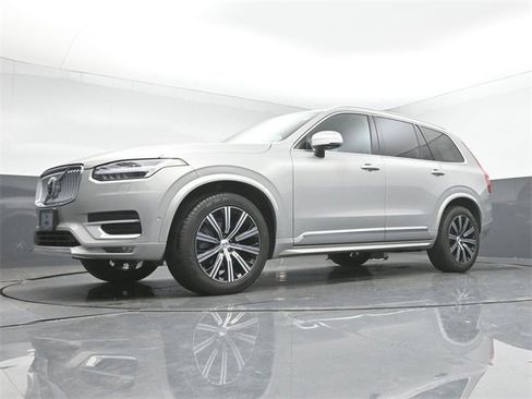 Used 2023 Volvo XC90 B6 Plus w/ Protection Package Premier image 40