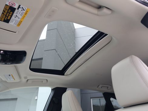 Used 2024 Lexus RX 350 Premium Plus w/ Convenience Package FWD image 32