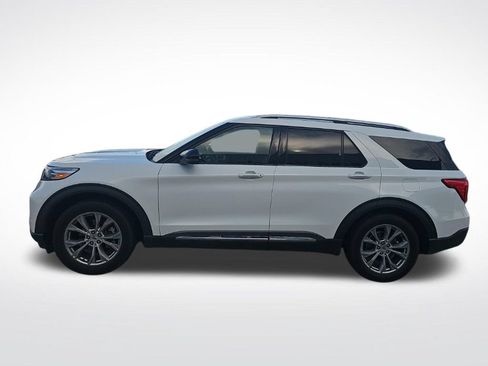 Used 2022 Ford Explorer Limited w/ Equipment Group 301A RWD image 5