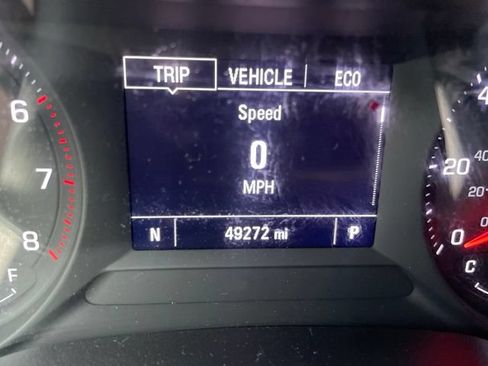 Used 2022 Chevrolet TrailBlazer LT w/ Convenience Package FWD image 20