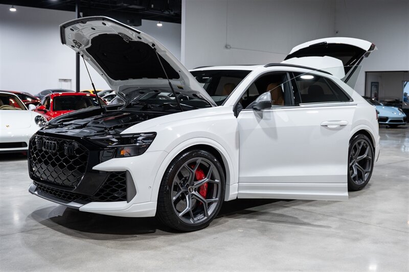 Used 2025 Audi RS Q8 performance AWD/4WD image 39