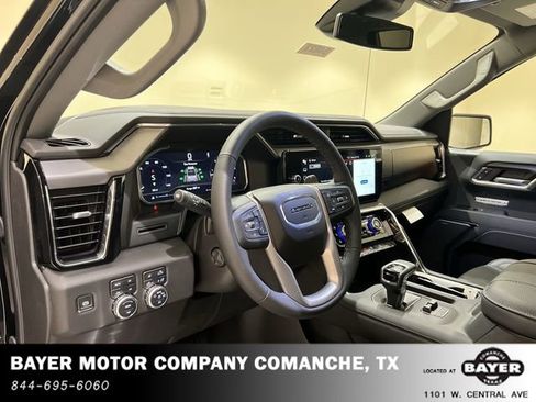 Used 2025 GMC Sierra 1500 Denali AWD/4WD image 9