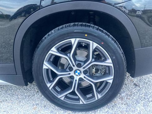 Used 2021 BMW X1 xDrive28i w/ Premium Package image 30