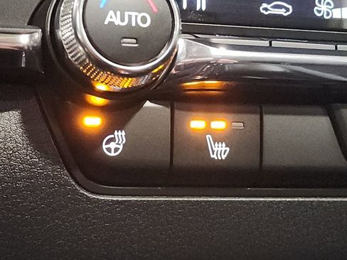 Certified 2025 MAZDA MAZDA3 Hatchback w/Premium Plus Pkg image 35