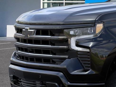 New 2026 Chevrolet Silverado 1500 High Country w/ High Country Premium Package AWD/4WD image 43