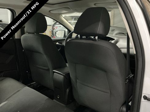 Used 2014 Ford Focus SE image 11