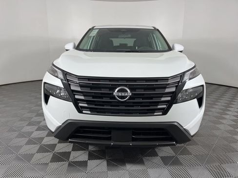 New 2026 Nissan Rogue SV FWD image 5