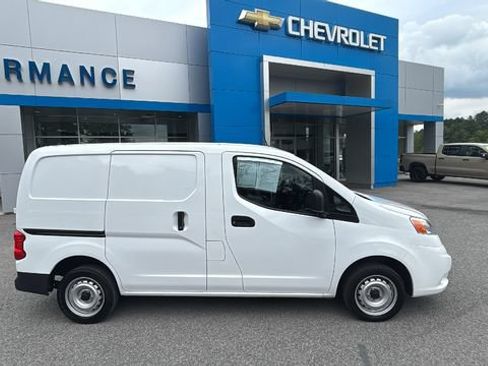 Used 2021 Nissan NV200 S FWD image 3
