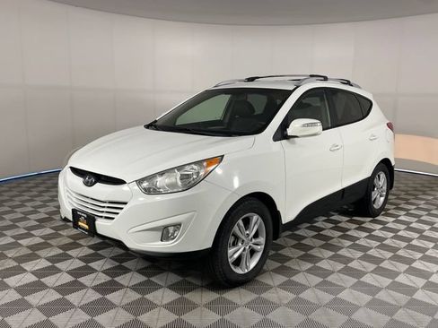 Used 2013 Hyundai Tucson GLS FWD image 1