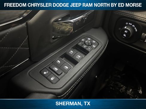 New 2025 RAM 2500 Limited AWD/4WD image 17