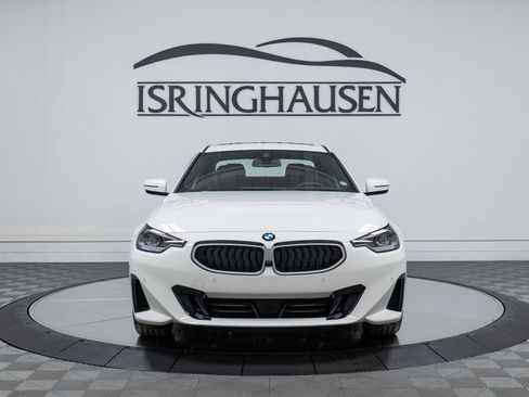 Used 2025 BMW 230i xDrive Coupe w/ Convenience Package image 2