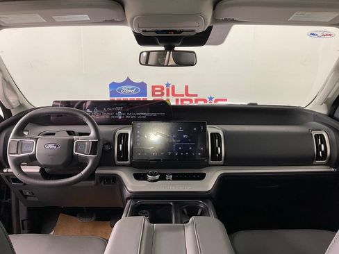New 2027 Ford Expedition Max Active RWD image 20
