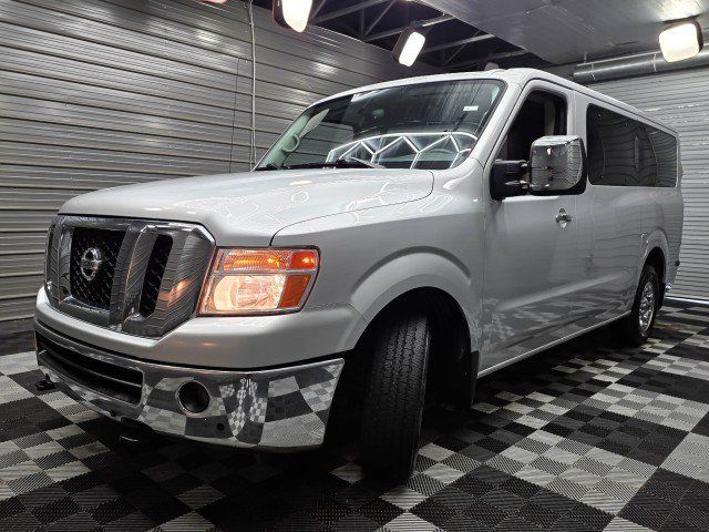 Used 2017 Nissan NV 3500 SL RWD image 35
