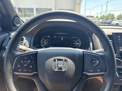 Used 2023 Honda Passport EX-L image 18