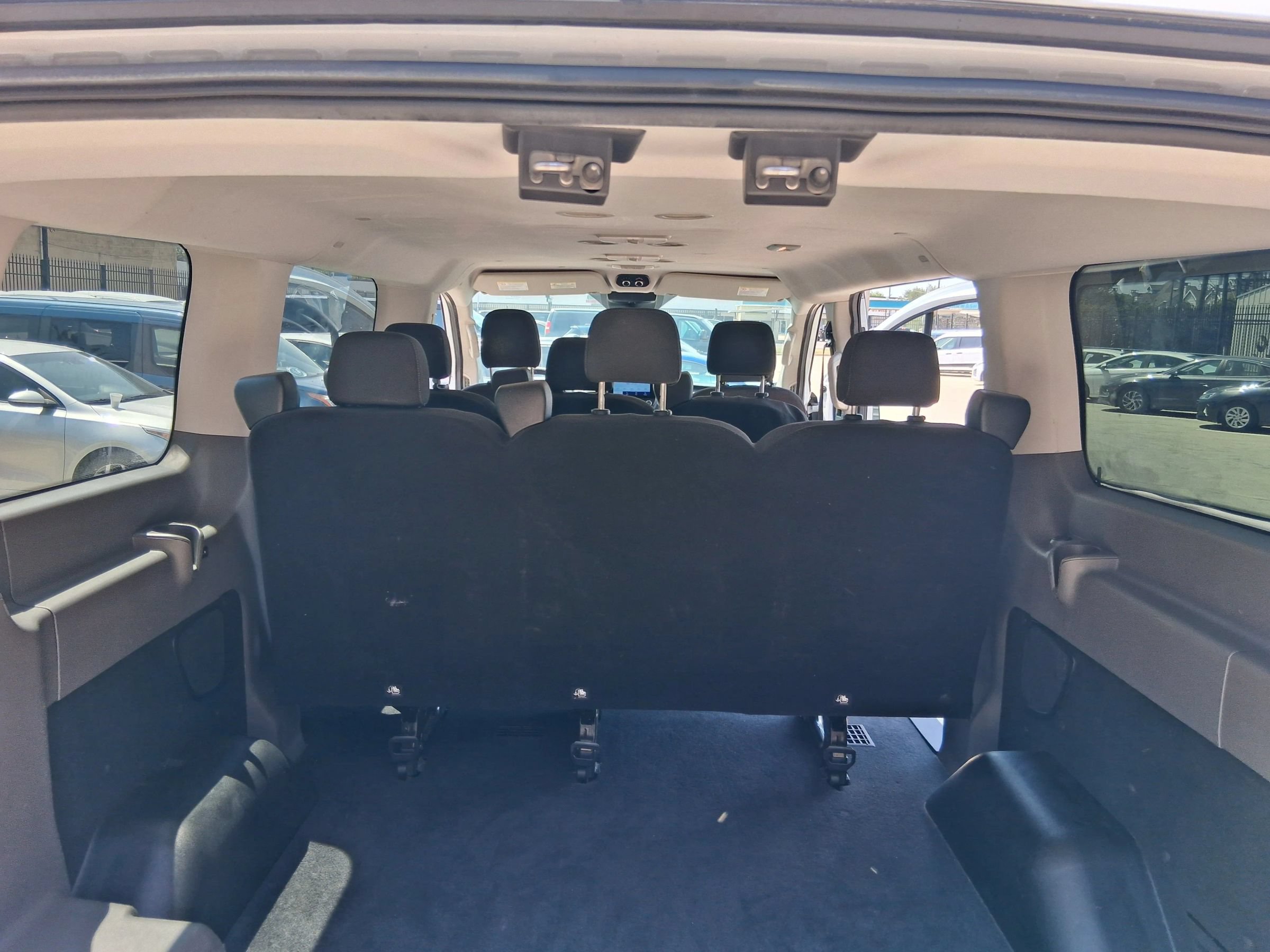 Used 2020 Ford Transit 150 XL RWD image 28