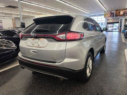 Used 2017 Ford Edge SEL w/ Class II Trailer Tow Package AWD/4WD image 5