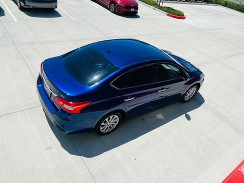 Used 2019 Nissan Sentra SV FWD image 9