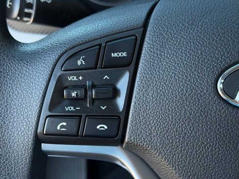 Certified 2020 Hyundai Tucson Value w/ Cargo Package image 15