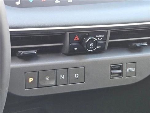 Used 2026 Nissan Leaf SV+ w/ Floor Mat Package (SV+) image 14