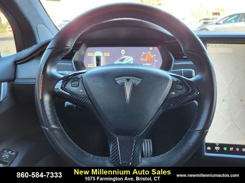 Used 2019 Tesla Model X Performance image 25