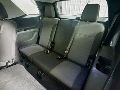 Used 2019 Chevrolet Traverse LS image 27