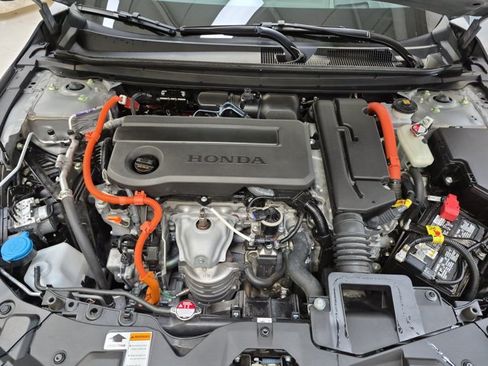 Used 2024 Honda Accord Touring image 31