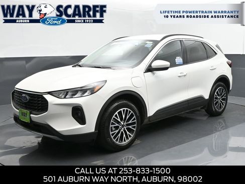 New 2024 Ford Escape SE image 1
