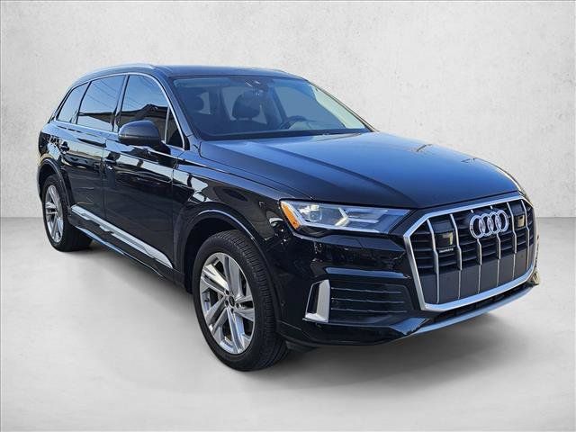 Certified 2023 Audi Q7 2.0T Premium w/ Convenience Package AWD/4WD image 3