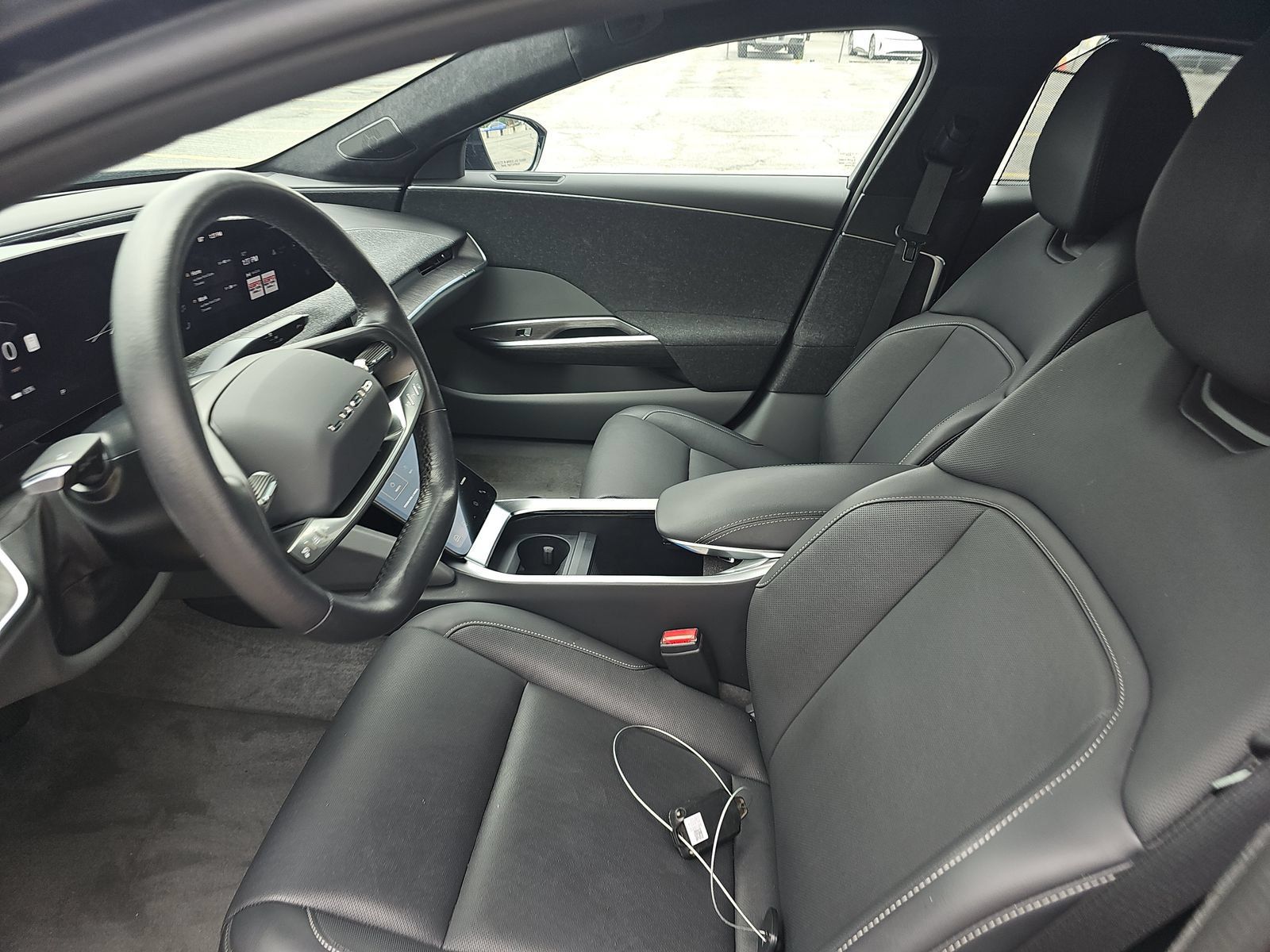 Used 2025 Lucid Air Grand Touring AWD/4WD image 5