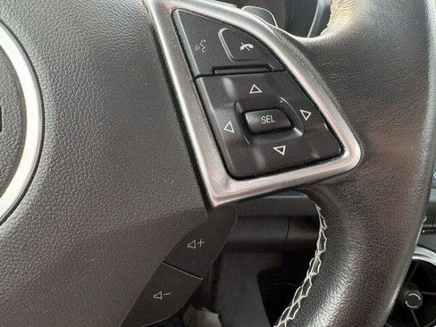 Used 2016 Chevrolet Camaro LT RWD image 19