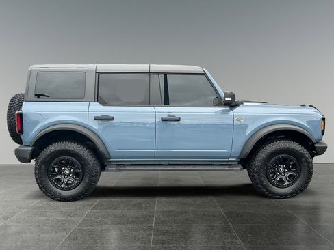 Used 2024 Ford Bronco Wildtrak AWD/4WD image 11