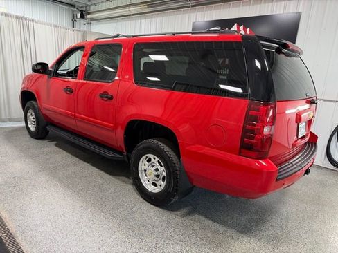 Used 2007 Chevrolet Suburban 2500 LT w/ Skid Plate Package AWD/4WD image 6