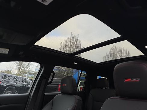 New 2026 Chevrolet Traverse Z71 w/ Enhanced Driving Package image 23