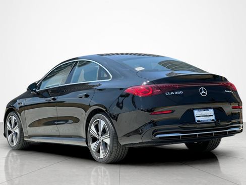 Used 2026 Mercedes-Benz CLA 350 image 3