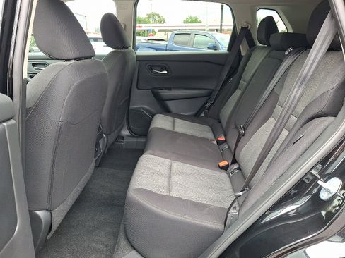Used 2025 Nissan Rogue SV AWD/4WD image 9