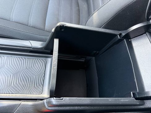 Used 2019 Honda CR-V EX image 48