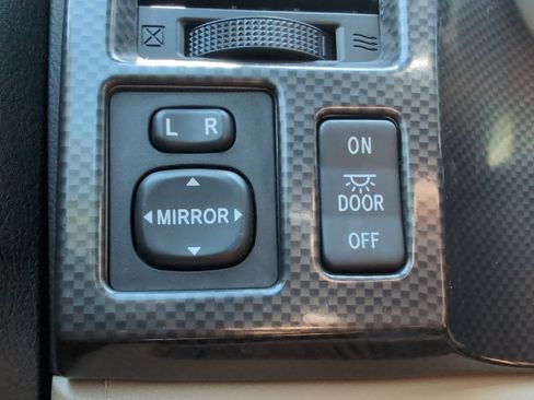 Used 2012 Toyota Tundra 2WD CrewMax w/ SR5 Pkg image 36