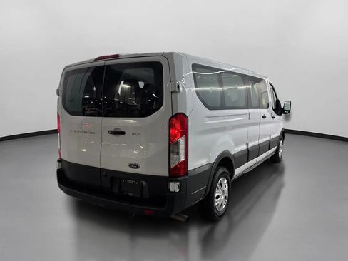 Used 2021 Ford Transit 350 XLT RWD image 10