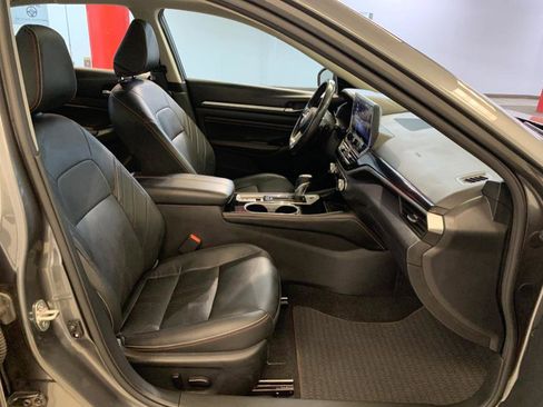 Used 2023 Nissan Altima 2.5 SR w/ SR Premium Package AWD/4WD image 53