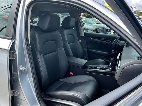 Used 2023 Honda Civic Touring image 7