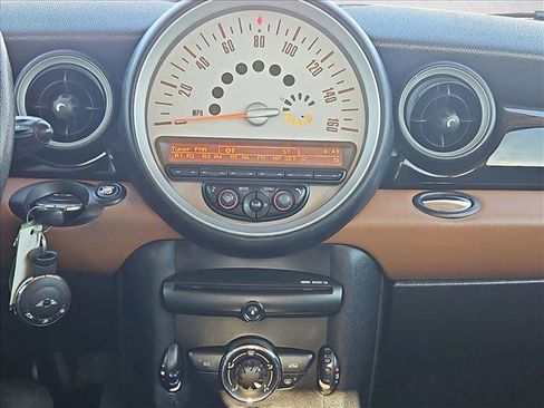 Used 2013 MINI Cooper Hardtop image 12