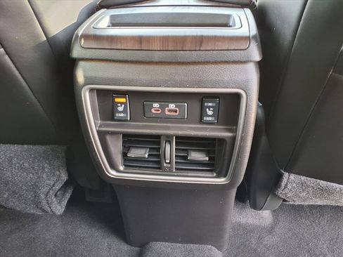 Used 2023 Nissan Murano Platinum image 17