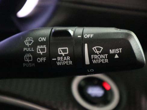 Used 2023 Jeep Grand Cherokee L Laredo AWD/4WD image 31