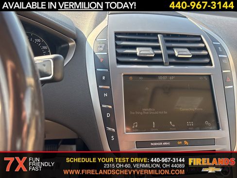 Used 2018 Lincoln MKZ Premiere image 18