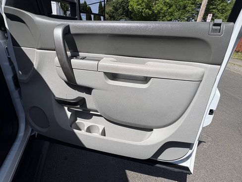 Used 2013 GMC Sierra 3500 W/T RWD image 19