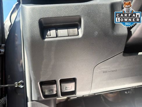 Used 2024 Toyota RAV4 XLE FWD image 29